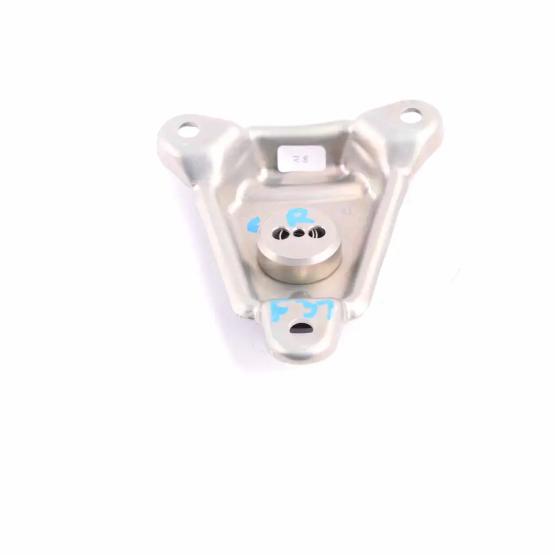 Uchwyt Mocowanie Bagażnika Prawy Tył Tylny do BMW F31 o numerze 7269882 BMW F31 Uchwyt Mocowanie Bagażnika Prawy Tył Tylny - SKU 7269882 - Numer Części 7269882