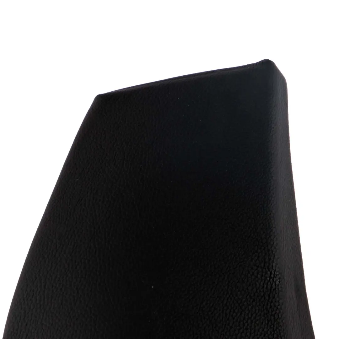 Right O/S Bench Side FinisherBlack Leather Dakota to BMW 5 F11 Touring Rear with Part number 7269934 BMW 5 F11 Touring Rear Right O/S Bench Side FinisherBlack Leather Dakota - SKU 7269934 - Part number 7269934