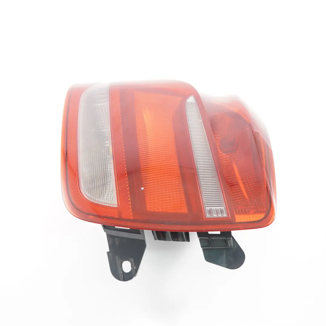 Feu Arrière BMW F20 F21 Feu Arrière Blanc Clignotant Gauche pour à propos du numéro de pièce 7270097 Feu Arrière BMW F20 F21 Feu Arrière Blanc Clignotant Gauche - SKU 7270097-4 - Numéro de pièce 7270097