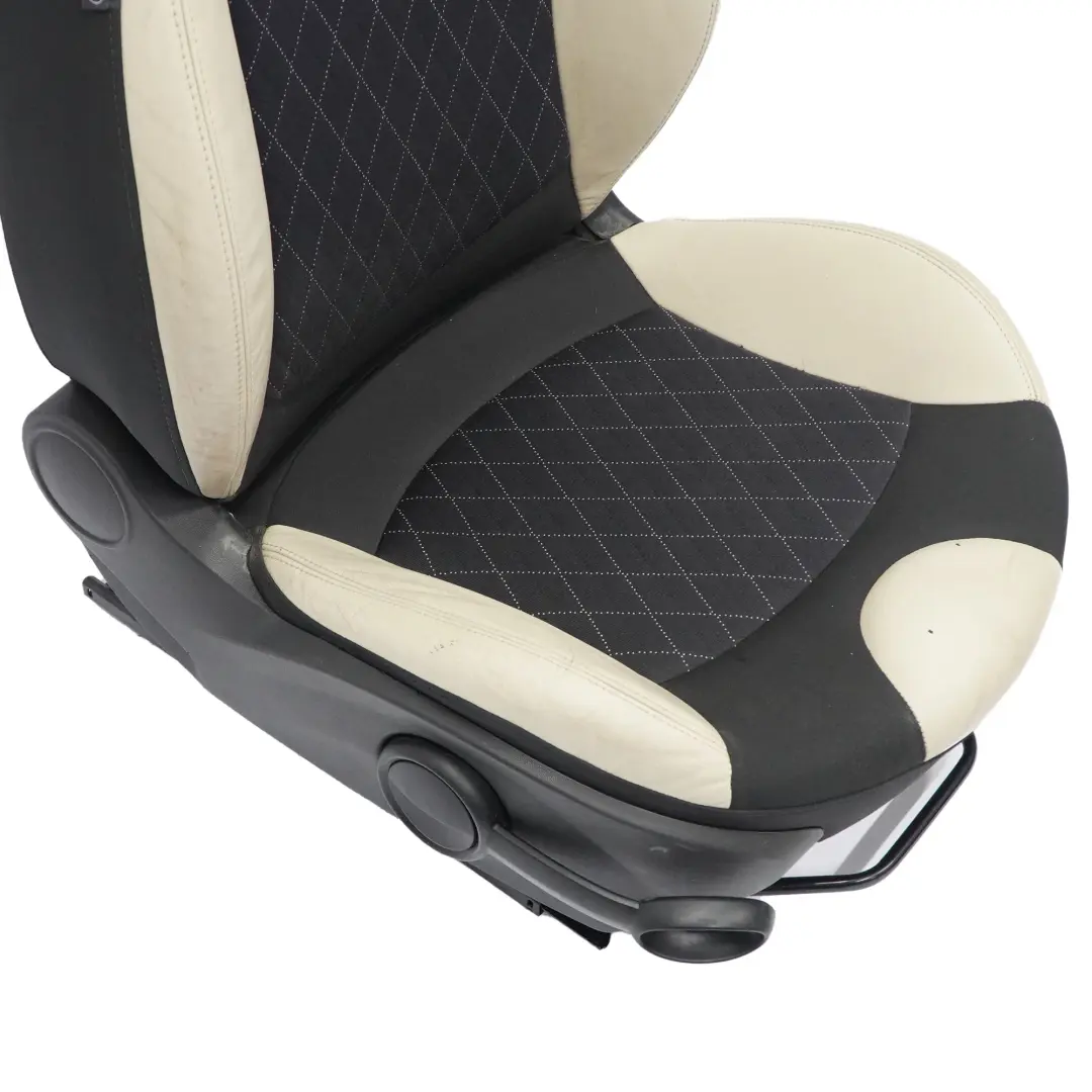 Beige Polar Tela Cuero Delantero Derecho Asiento Calefactado para Mini R56 LCI Sport con número de pieza 7270204 Mini R56 LCI Sport Beige Polar Tela Cuero Delantero Derecho Asiento Calefactado - SKU 7270204 - Número de pieza 7270204