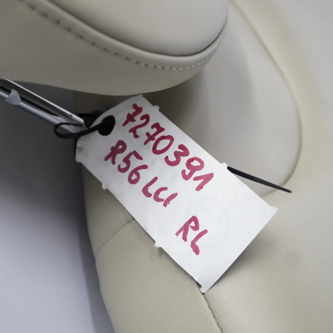 Asiento Trasero Izquierdo Funda Respaldo Piel Beige Polar para Mini R55 R56 LCI con número de pieza 7270391 Mini R55 R56 LCI Asiento Trasero Izquierdo Funda Respaldo Piel Beige Polar - SKU 7270391 - Número de pieza 7270391