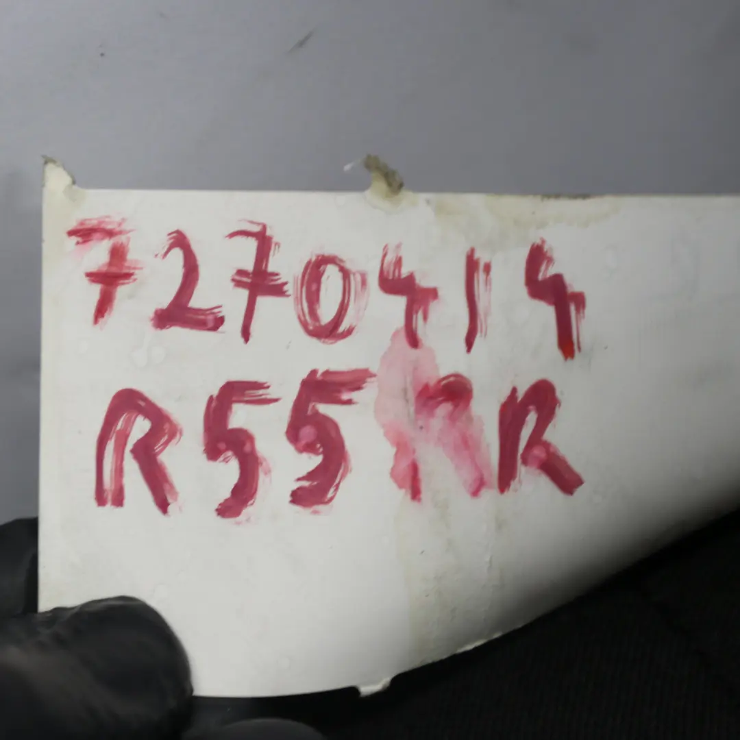 Oparcie Fotela Kanapy Prawy Tył Skóra Materiał Czarny do Mini Clubman R55 o numerze 7270414 Mini Clubman R55 Oparcie Fotela Kanapy Prawy Tył Skóra Materiał Czarny - SKU 7270414 - Numer Części 7270414