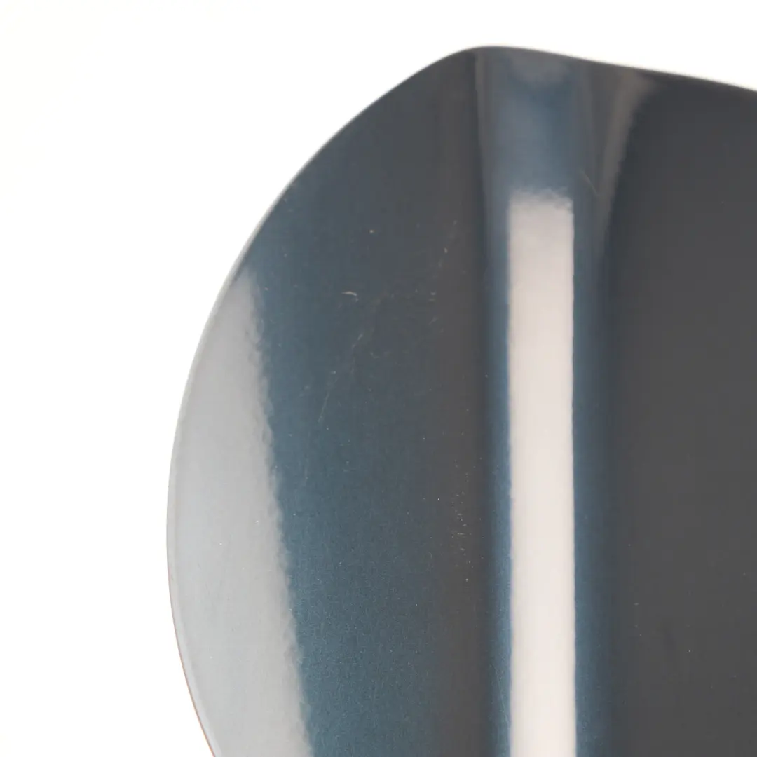 Couvercle trappe remplissage carburant Bleu nuit métallisé B38 pour BMW F21 à propos du numéro de pièce 7270543 BMW F21 Couvercle trappe remplissage carburant Bleu nuit métallisé B38 - SKU 7270543-MBM - Numéro de pièce 7270543