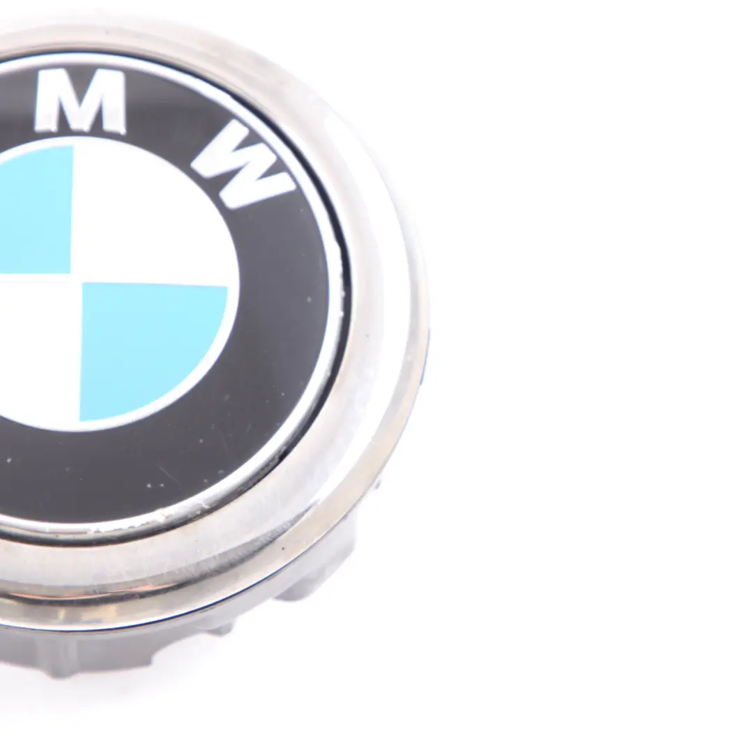 Kofferraum Emblem BMW F20 F21 Kofferraumdeckel Knopf Hecköffner Einheit für mit Teilenummer 7270728 Kofferraum Emblem BMW F20 F21 Kofferraumdeckel Knopf Hecköffner Einheit - SKU 7270728-12 - Teilenummer 7270728