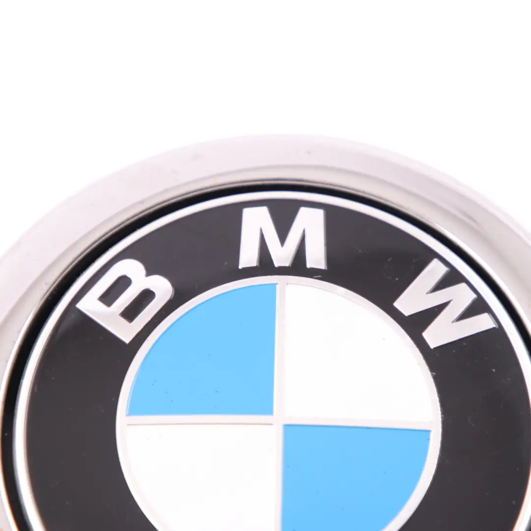 Bootlid Trunk Lid Emblem Button Rear to BMW 1 Series F20 F21 LCI with Part number 7270728 BMW 1 Series F20 F21 LCI Bootlid Trunk Lid Emblem Button Rear - SKU 7270728-2 - Part number 7270728