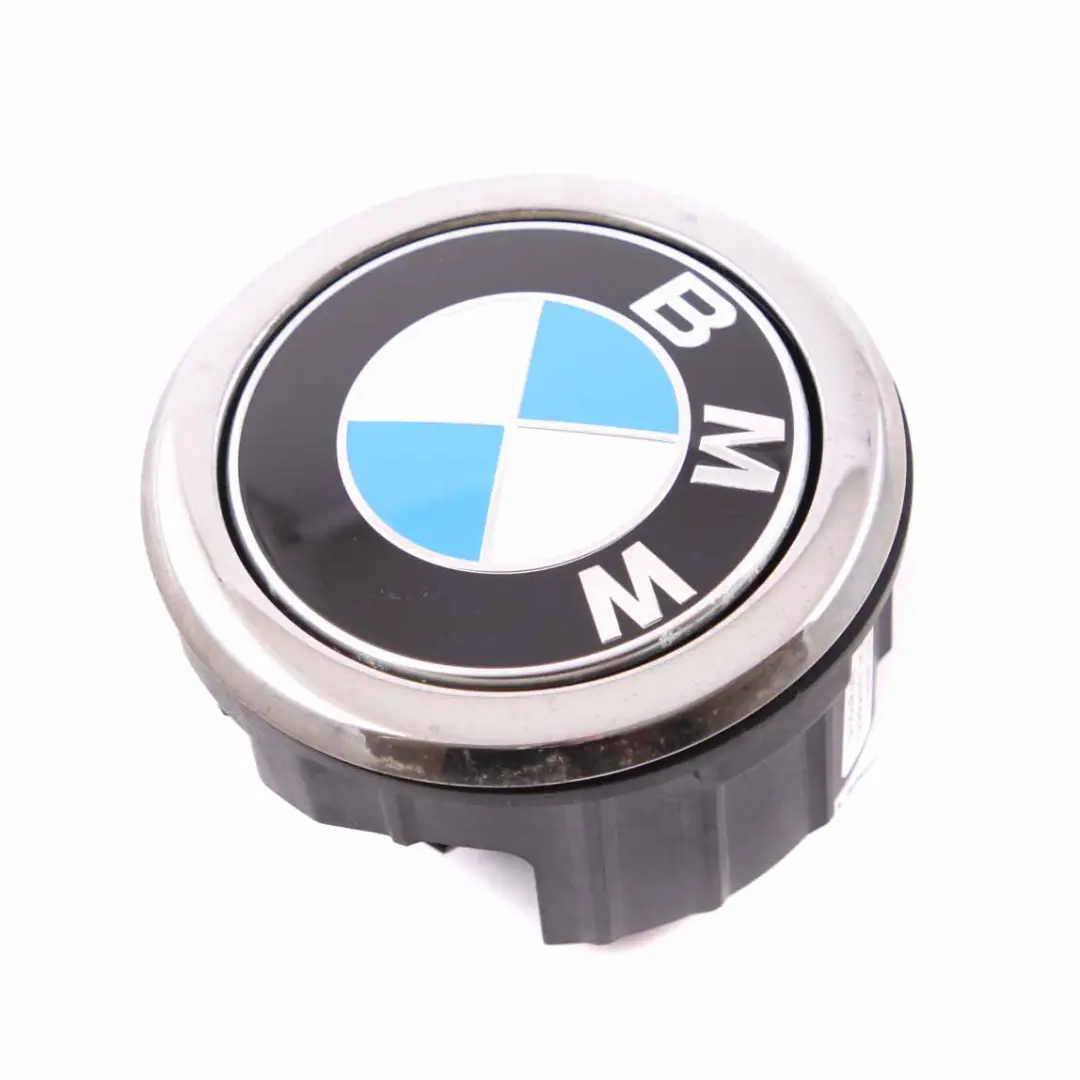 Trunk Emblem BMW F20 F21 LCI Bootlid Lid Button Rear Trim Tailgate to with Part number 7270728 Trunk Emblem BMW F20 F21 LCI Bootlid Lid Button Rear Trim Tailgate - SKU 7270728-7 - Part number 7270728