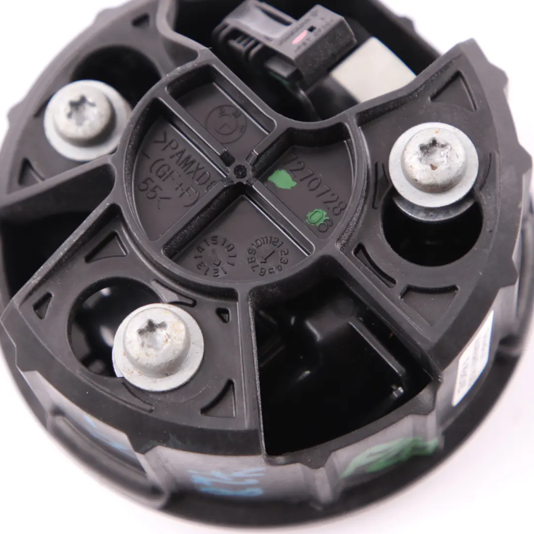 Heckklappe Emblembetätigung Schliesssystem für BMW 1 er F20 F21 LCI mit Teilenummer 7270728 BMW 1 er F20 F21 LCI Heckklappe Emblembetätigung Schliesssystem - SKU 7270728-7 - Teilenummer 7270728