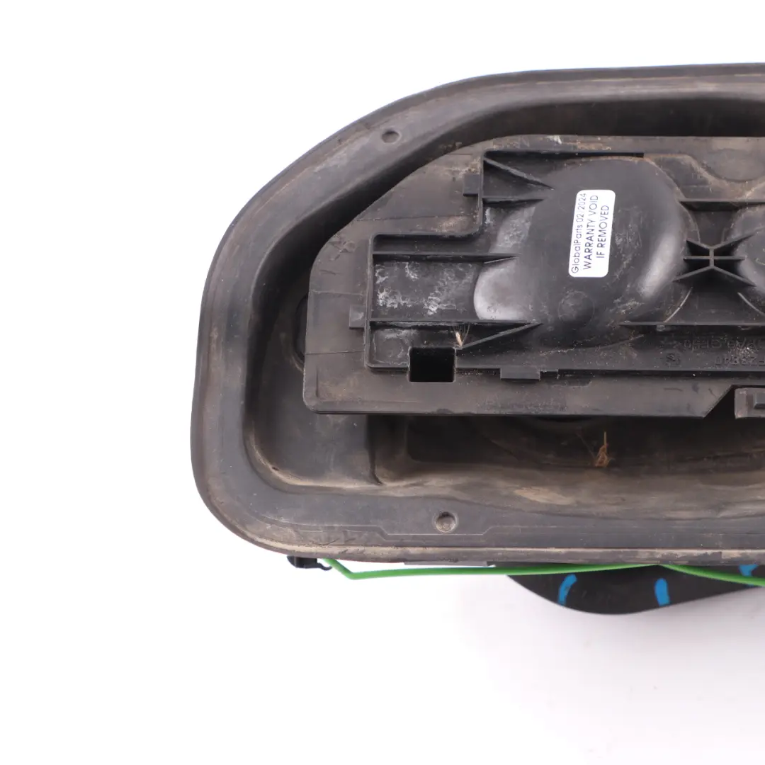 Filler Pot Carrier Cap Fill in Flap Recess to BMW F33 F83 M4 Cover Fuel with Part number 7270762 BMW F33 F83 M4 Cover Fuel Filler Pot Carrier Cap Fill in Flap Recess - SKU 7270762-1 - Part number 7270762