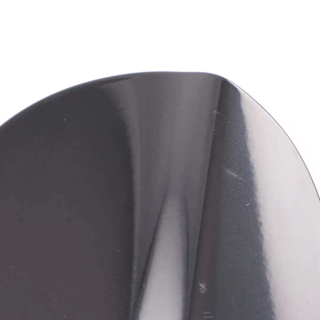 Einfüllklappe Black Sapphire Metallic 475 Schwarz für BMW 1 er 1 F20 F20N LCI mit Teilenummer 7270765 BMW 1 er 1 F20 F20N LCI Einfüllklappe Black Sapphire Metallic 475 Schwarz - SKU 7270765-BS1 - Teilenummer 7270765