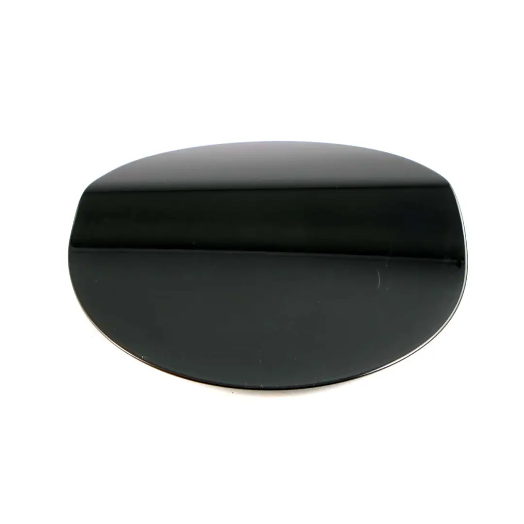 Tapa Del Depósito De Combustible Negro Schwarz 2 - 668 para BMW F20 F20N LCI con número de pieza 7270765 BMW F20 F20N LCI Tapa Del Depósito De Combustible Negro Schwarz 2 - 668 - SKU 7270765-SCH - Número de pieza 7270765