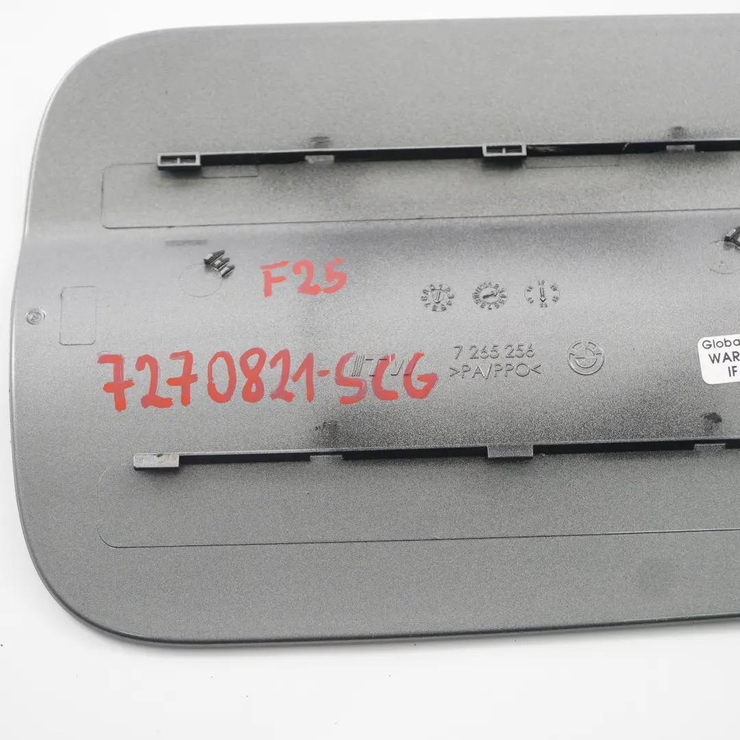Couvercle trappe remplissage carburant Gris Espace - A52 7265256 pour BMW X3 F25 à propos du numéro de pièce 7270821 BMW X3 F25 Couvercle trappe remplissage carburant Gris Espace - A52 7265256 - SKU 7270821-SCG - Numéro de pièce 7270821