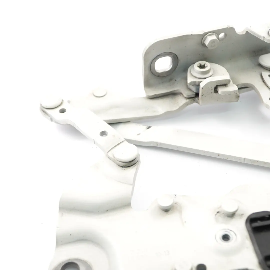  Charnière capot BMW F10 F11 F12 Capot moteur gauche Alpinweiss 3 - 300 7249887 - SKU 7270883-AW - Numéro de pièce 7270883