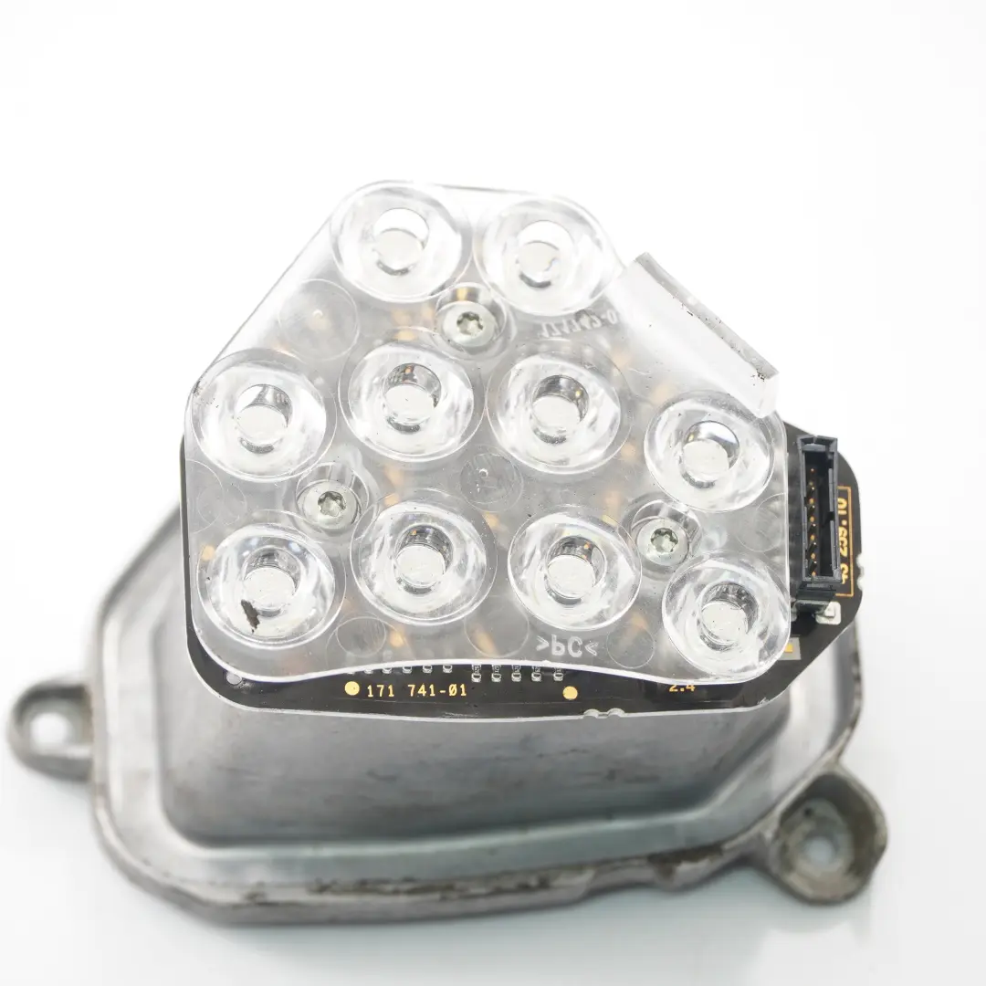 Clignotant BMW F10 F11 Phare LED Signal Avant Gauche pour à propos du numéro de pièce 7271901 Clignotant BMW F10 F11 Phare LED Signal Avant Gauche - SKU 7271901 - Numéro de pièce 7271901