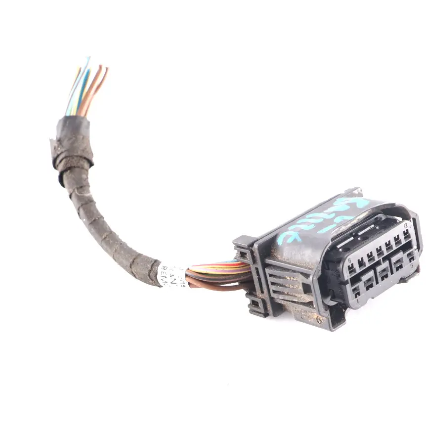 Headlight Light Lamp Front Right O/S Plug Socket Wiring 6925638 to BMW F06 F12 F13 with Part number 7272010 BMW F06 F12 F13 Headlight Light Lamp Front Right O/S Plug Socket Wiring 6925638 - SKU 7272010-2 - Part number 7272010