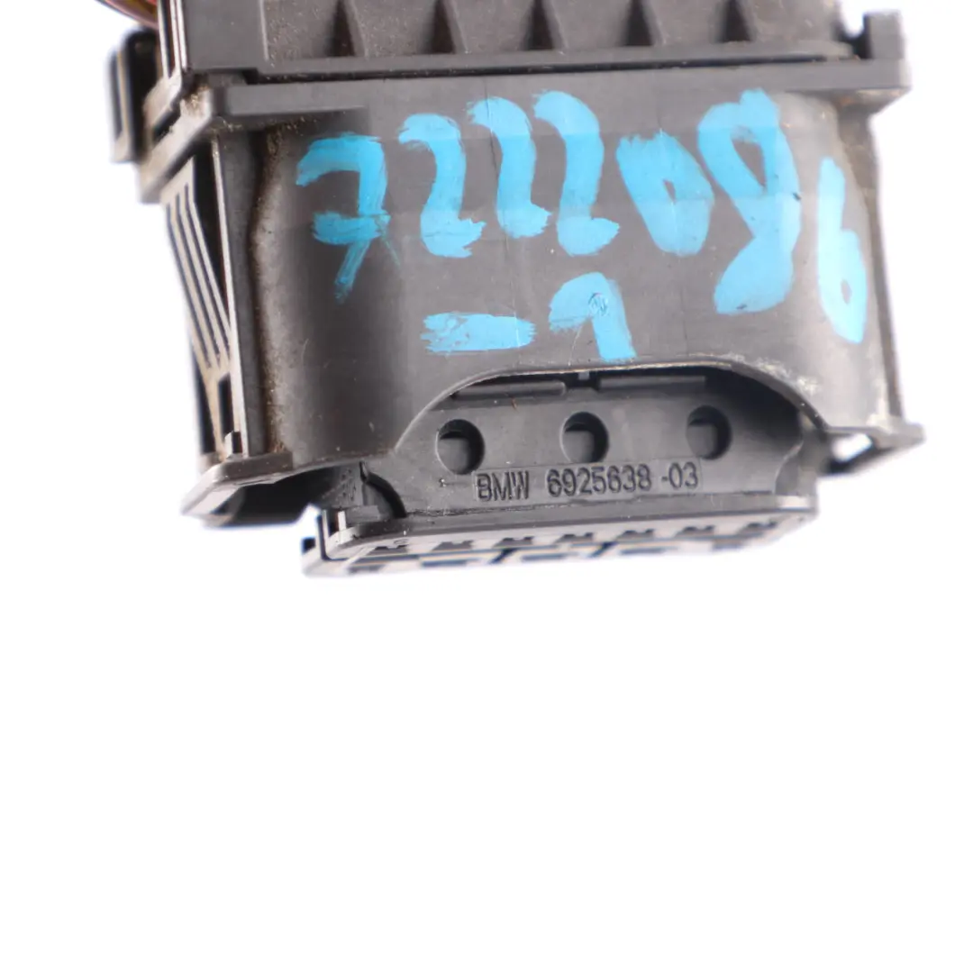 BMW F06 F12 F13 Headlight Light Lamp Front Right O/S Plug Socket Wiring 6925638 - SKU 7272010-2 - Part number 7272010
