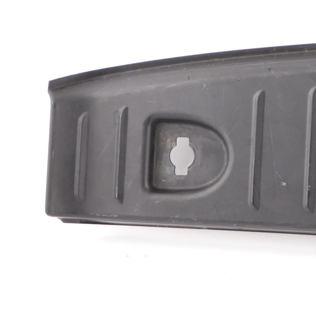 Tapa del umbral de carga del maletero Negro para BMW i3 I01 con número de pieza 7272383 BMW i3 I01 Tapa del umbral de carga del maletero Negro - SKU 7272383-1 - Número de pieza 7272383