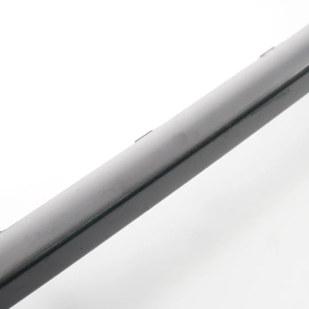 Pare-chocs Avant Tige Panneau Urban Line pour BMW F20 F21 à propos du numéro de pièce 7272573 BMW F20 F21 Pare-chocs Avant Tige Panneau Urban Line - SKU 7272573 - Numéro de pièce 7272573