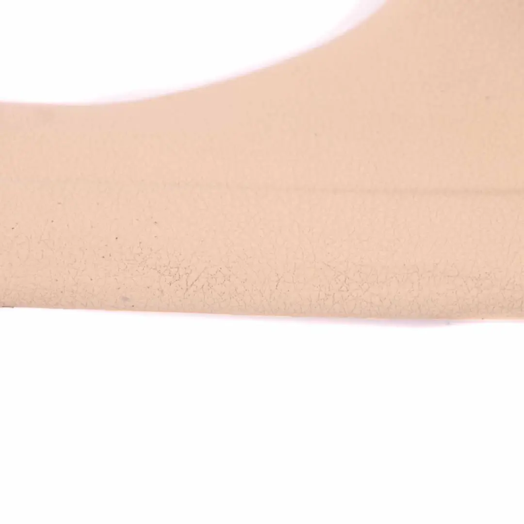 Tapa Entrada Interior Trasera Izquierda N/S Veneto Beige 7221917 para BMW F30 con número de pieza 7272595 BMW F30 Tapa Entrada Interior Trasera Izquierda N/S Veneto Beige 7221917 - SKU 7272595 - Número de pieza 7272595