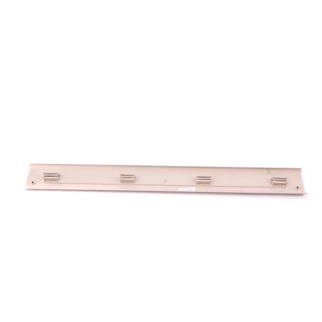 BMW F20 Couvercle Entrée Frontale Gauche Droite Strip Oyster 7221916 - SKU 7272614 - Numéro de pièce 7272614