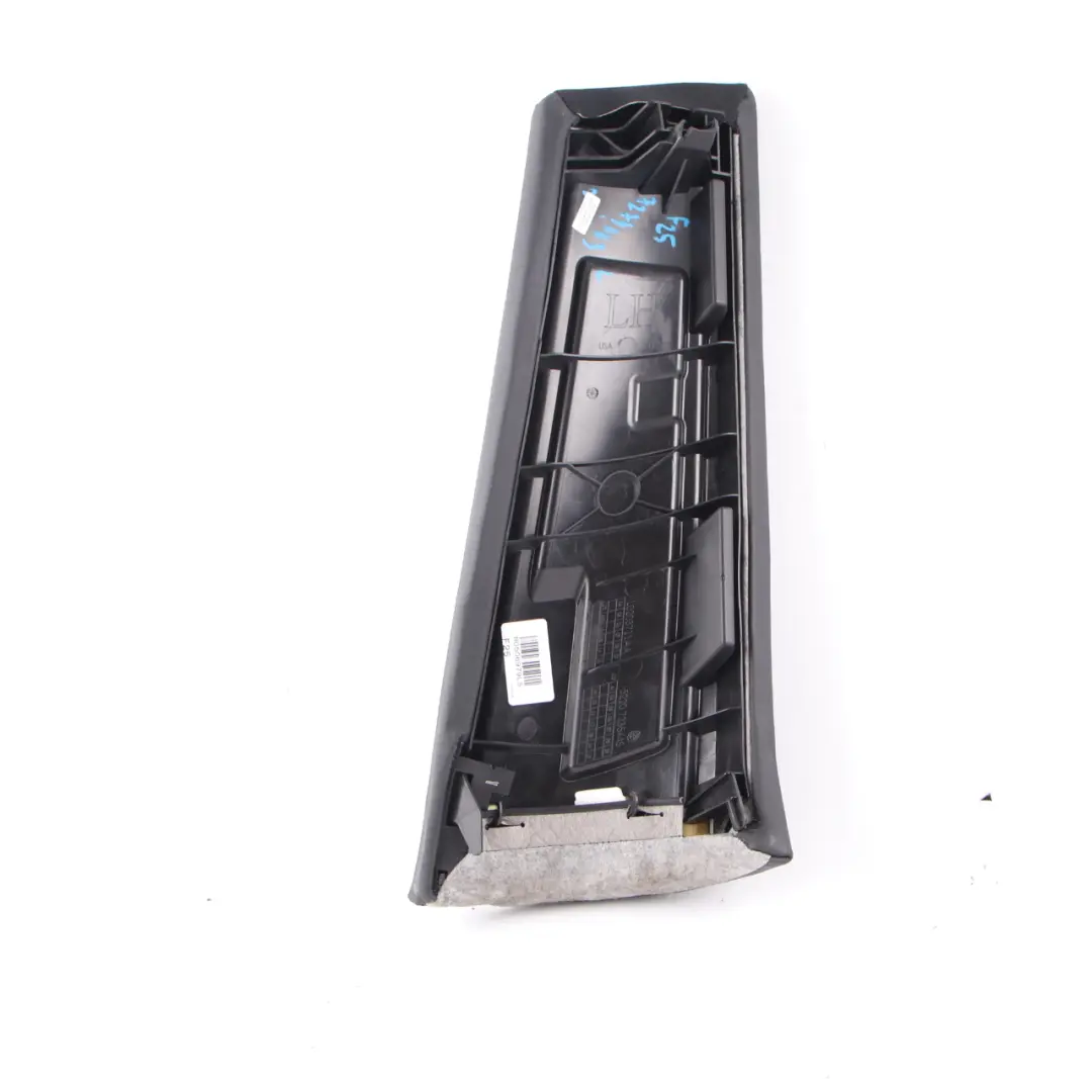 Boczek Kanapy Lewy Tył Skóra 7235445 do BMW X3 F25 o numerze 7273003 BMW X3 F25 Boczek Kanapy Lewy Tył Skóra 7235445 - SKU 7273003 - Numer Części 7273003