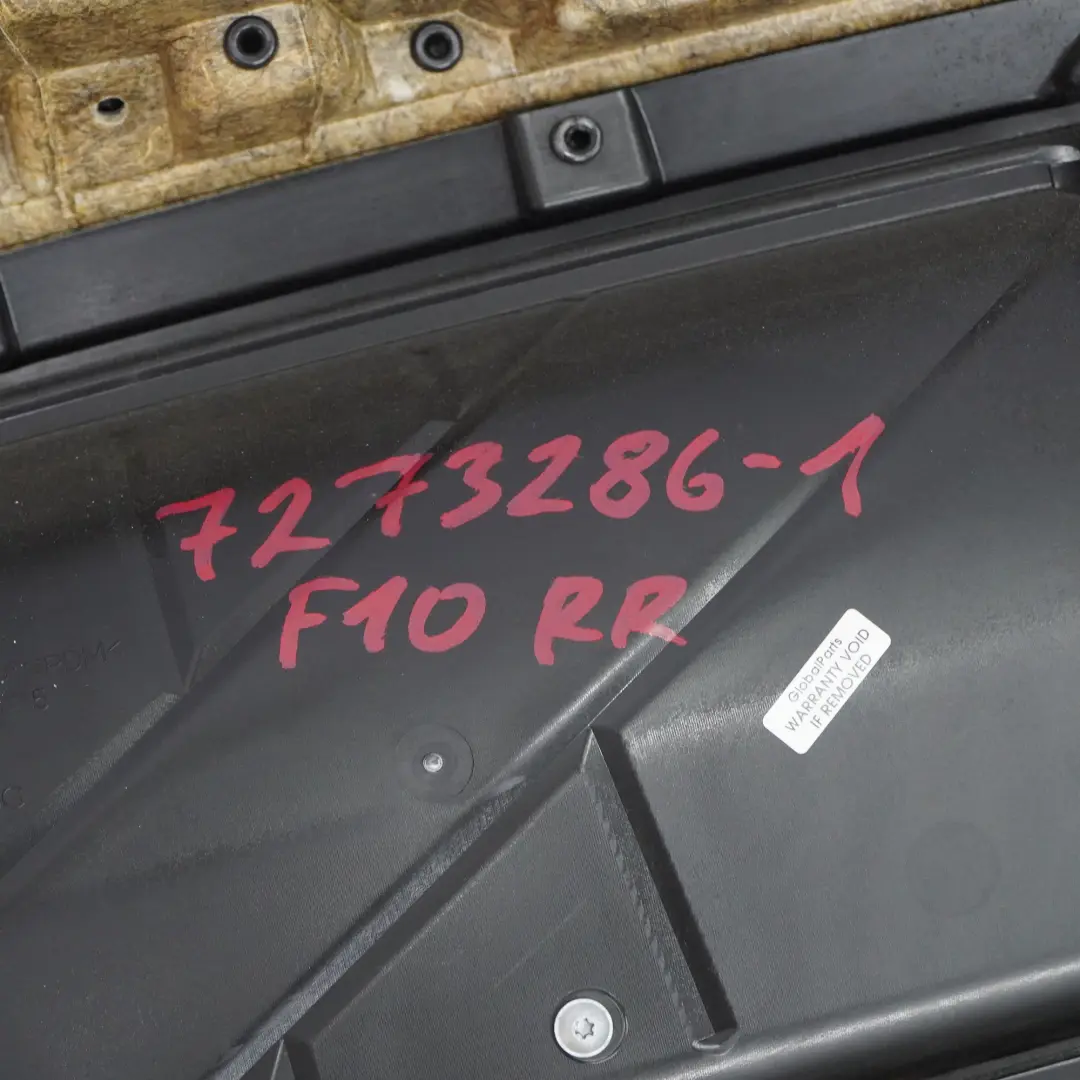 Scheda Porta Posteriore Destra Fodera Pannello Oyster per BMW F10 F11 con numero di parte 7273286 BMW F10 F11 Scheda Porta Posteriore Destra Fodera Pannello Oyster - SKU 7273286-1 - Numero di parte 7273286