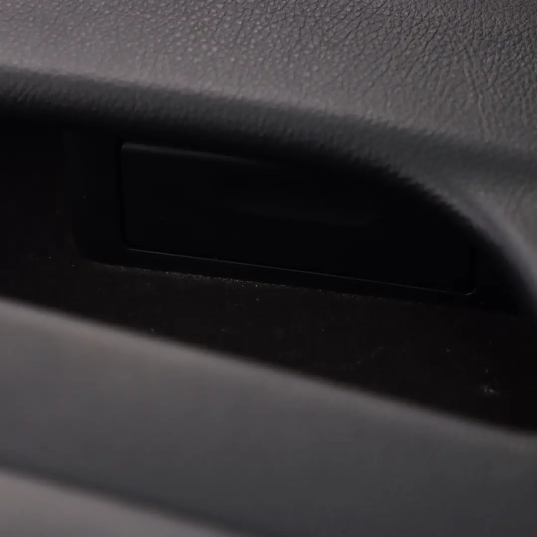 Tarjeta de Puerta Trasera Derecha Forro HiFi Cuero Negro para BMW F10 F11 con número de pieza 7273304 BMW F10 F11 Tarjeta de Puerta Trasera Derecha Forro HiFi Cuero Negro - SKU 7273304-1 - Número de pieza 7273304