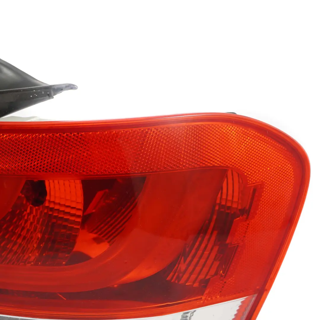 Piloto traseroBMW E82 E88 Coupe Cabrio Tail Lightning Right para con número de pieza 7273428 Piloto traseroBMW E82 E88 Coupe Cabrio Tail Lightning Right - SKU 7273428 - Número de pieza 7273428