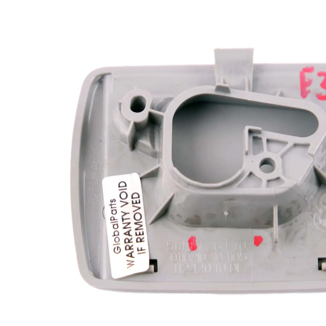 BMW F31 Couvercle montage filet de chargement avant droit Everest Grey 7264702 - SKU 7273788 - Numéro de pièce 7273788