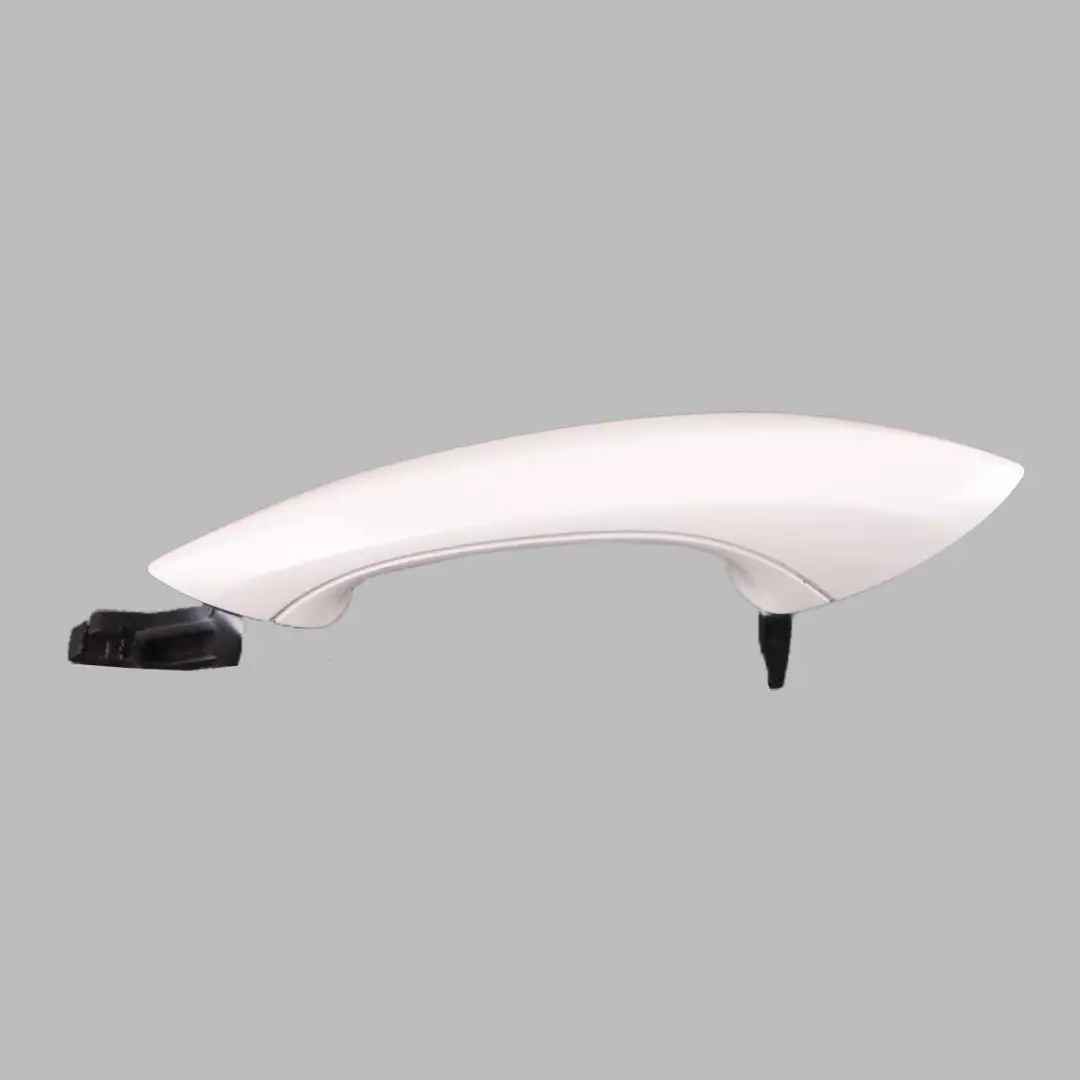 Maniglia della porta Maniglia esterna posteriore destra Alpine White per BMW F10 F11 con numero di parte 7276242 BMW F10 F11 Maniglia della porta Maniglia esterna posteriore destra Alpine White - SKU 7276242-AW - Numero di parte 7276242