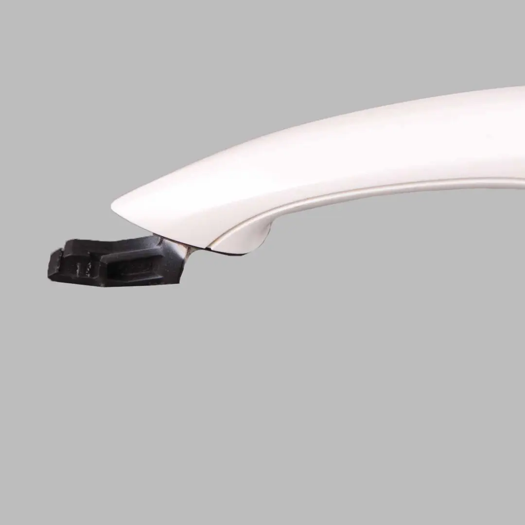Poignée de porte extérieure droite blanc alpin 300 pour BMW F10 F11 à propos du numéro de pièce 7276242 BMW F10 F11 Poignée de porte extérieure droite blanc alpin 300 - SKU 7276242-AW - Numéro de pièce 7276242