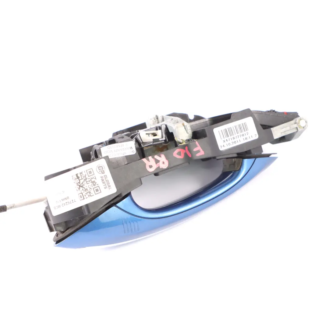 Asidero Completo Puerta Trasera Derecha Montecarlo Azul B05 para BMW F10 F11 con número de pieza 7276242 BMW F10 F11 Asidero Completo Puerta Trasera Derecha Montecarlo Azul B05 - SKU 7276242-MCB - Número de pieza 7276242