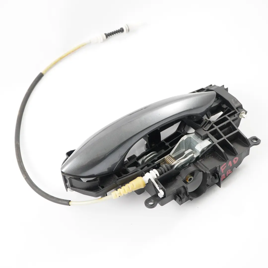 Maniglia completa porta posteriore destra Grigio Minerale - B39 per BMW F10 F11 con numero di parte 7276242 BMW F10 F11 Maniglia completa porta posteriore destra Grigio Minerale - B39 - SKU 7276242-MG - Numero di parte 7276242