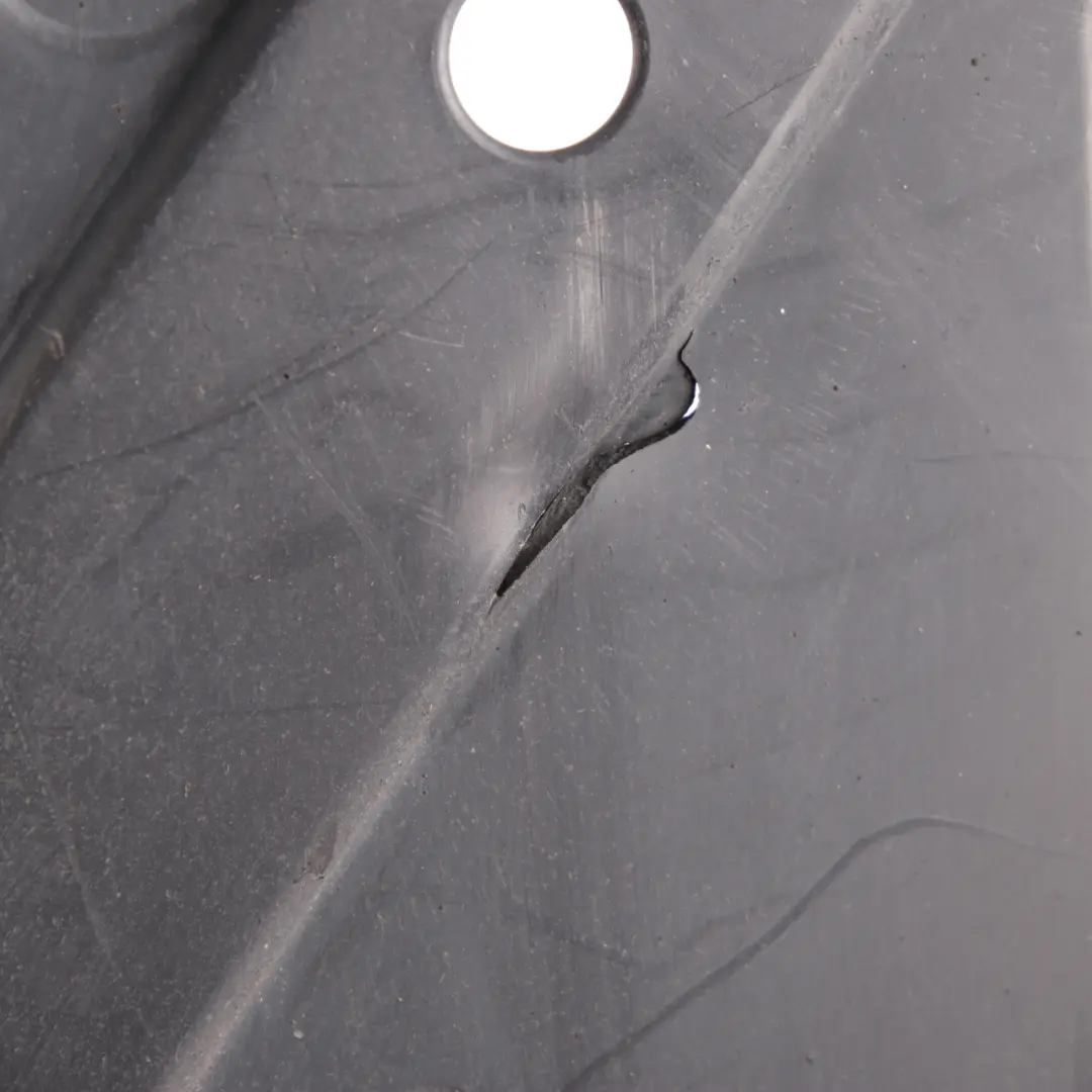 Cache Dessous Gauche Sous Titre Guard Shield Panel pour BMW F34 GT à propos du numéro de pièce 7276297 BMW F34 GT Cache Dessous Gauche Sous Titre Guard Shield Panel - SKU 7276297 - Numéro de pièce 7276297