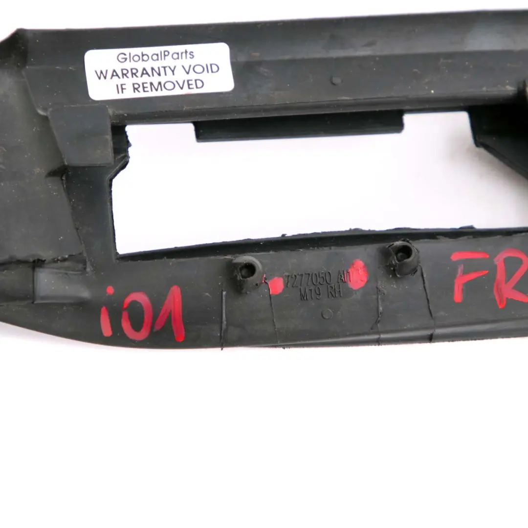 Channel Sealing Inside Door Front Right Seal to BMW i3 I01 with Part number 7277050 BMW i3 I01 Channel Sealing Inside Door Front Right Seal - SKU 7277050 - Part number 7277050