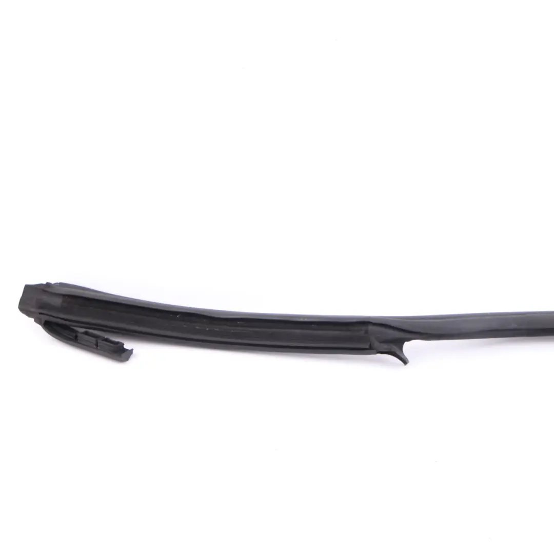 Door Weatherstrip B Pillar Seal Gasket Right O/S Black to BMW i3 I01 with Part number 7277060 BMW i3 I01 Door Weatherstrip B Pillar Seal Gasket Right O/S Black - SKU 7277060 - Part number 7277060