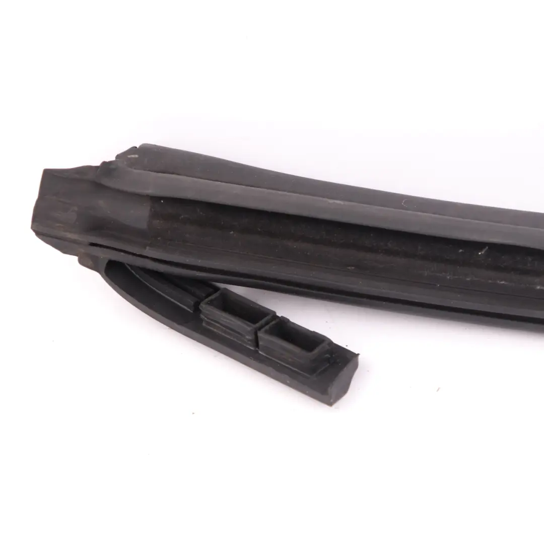 BMW i3 I01 Door Weatherstrip B Pillar Seal Gasket Right O/S Black - SKU 7277060 - Part number 7277060