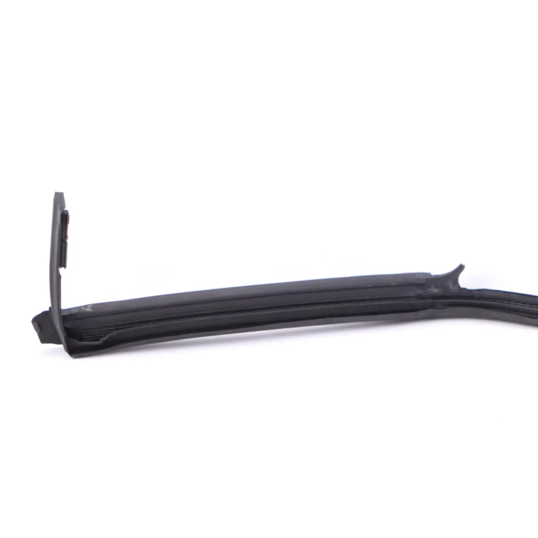 Guarnizione Di Tenuta Del Montante B Della Portiera Destra Nero per BMW i3 I01 con numero di parte 7277060 BMW i3 I01 Guarnizione Di Tenuta Del Montante B Della Portiera Destra Nero - SKU 7277060 - Numero di parte 7277060