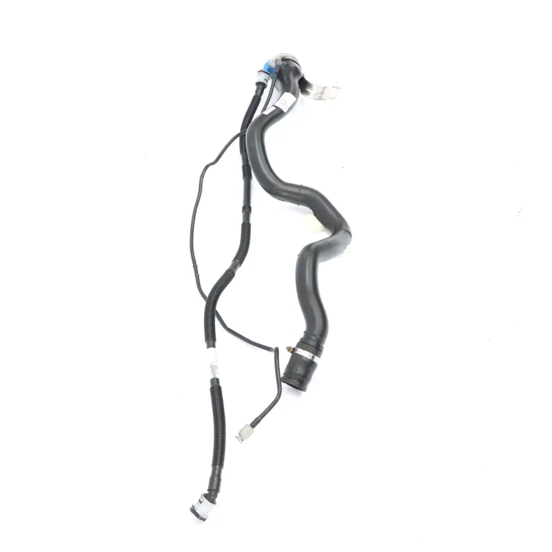 Tubo di rifornimento BMW F34 GT Benzina N20 N55 B48 B55 collo serbatoio per con numero di parte 7277862 Tubo di rifornimento BMW F34 GT Benzina N20 N55 B48 B55 collo serbatoio - SKU 7277862 - Numero di parte 7277862