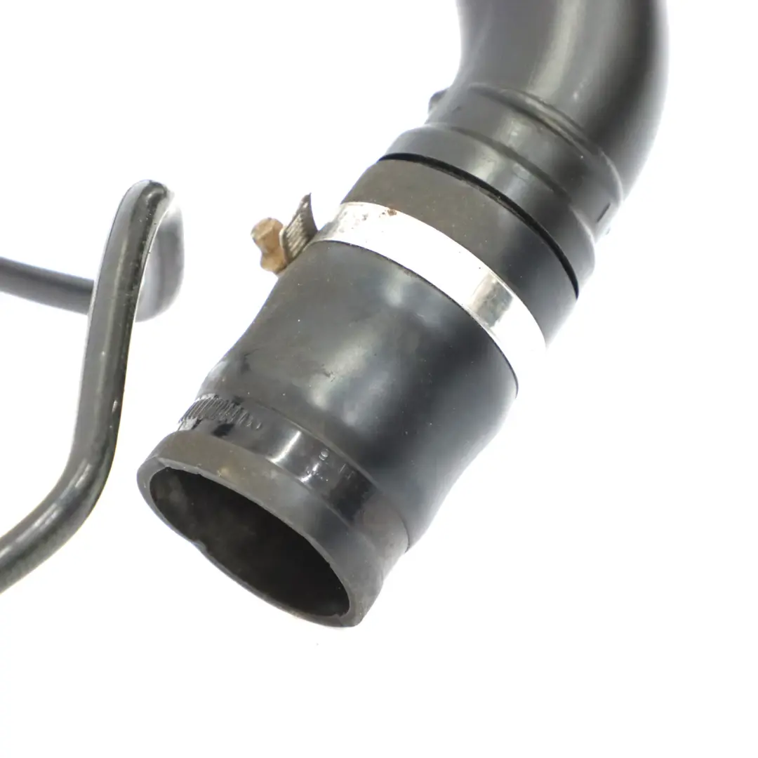 Tubo di rifornimento BMW F34 GT Benzina N20 N55 B48 B55 collo serbatoio per con numero di parte 7277862 Tubo di rifornimento BMW F34 GT Benzina N20 N55 B48 B55 collo serbatoio - SKU 7277862 - Numero di parte 7277862