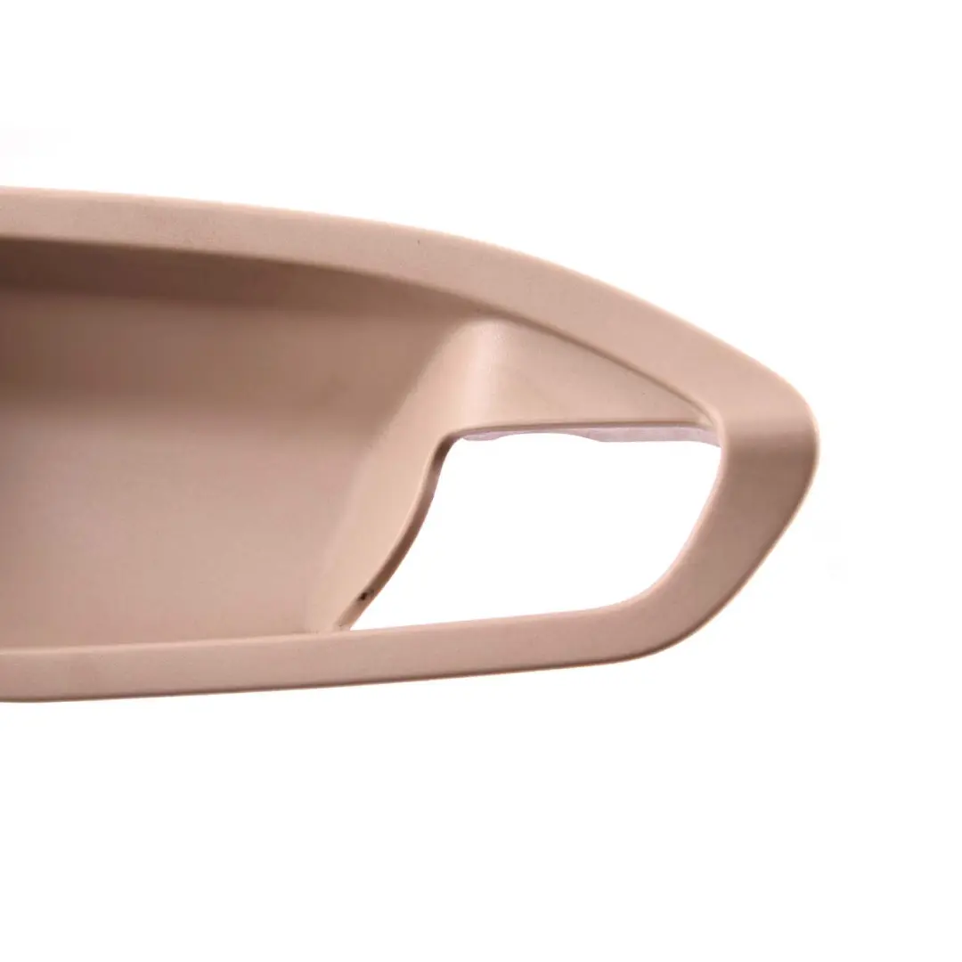 Turgriffabdeckung Innen Rechts Verkleidung Oyster 7270976 für BMW F20 F21 F22 LCI mit Teilenummer 7278454 BMW F20 F21 F22 LCI Turgriffabdeckung Innen Rechts Verkleidung Oyster 7270976 - SKU 7278454 - Teilenummer 7278454