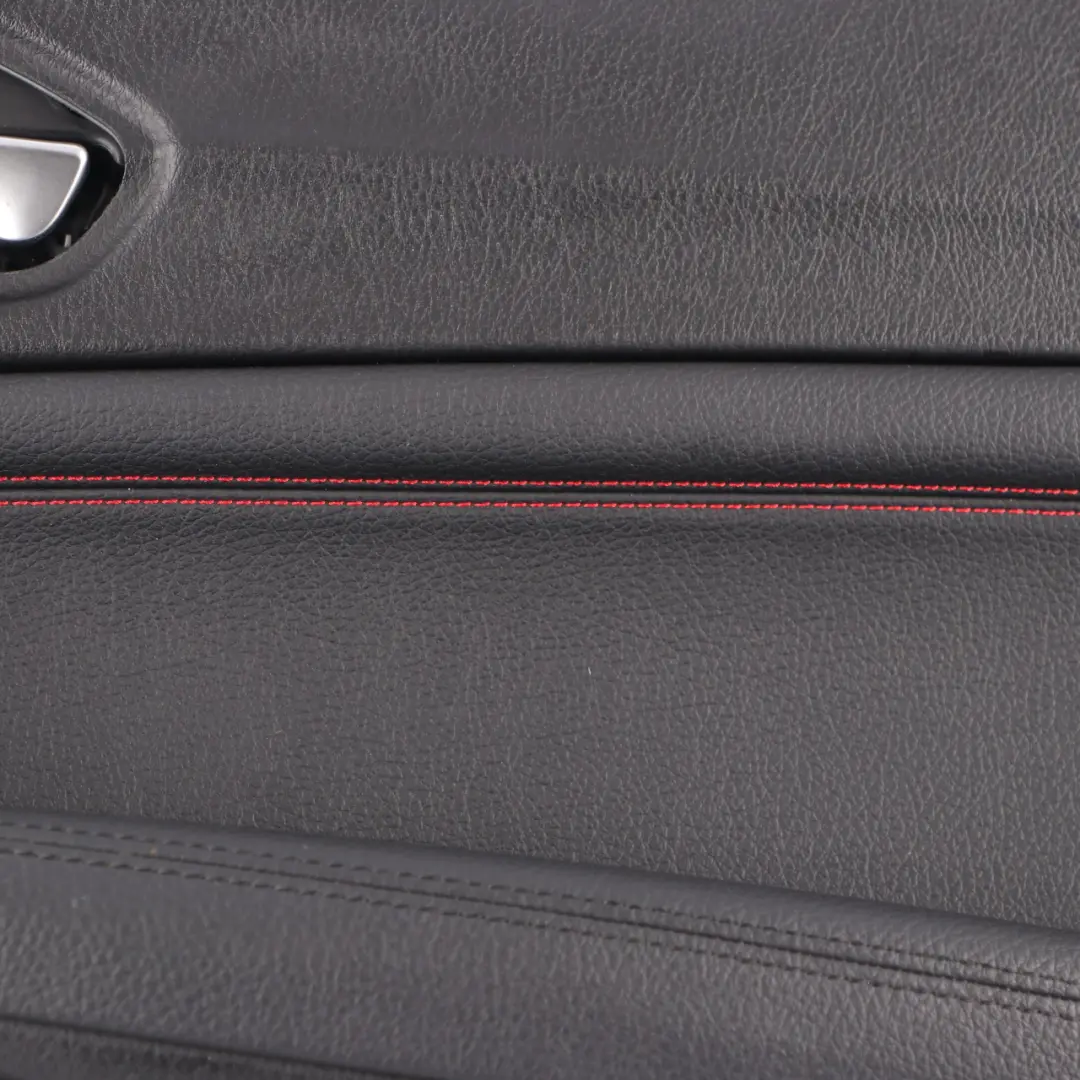 Türkarte hinten rechts Auskleidung Leder Dakota Schwarz Rot für BMW F20 mit Teilenummer 7278494 BMW F20 Türkarte hinten rechts Auskleidung Leder Dakota Schwarz Rot - SKU 7278494 - Teilenummer 7278494