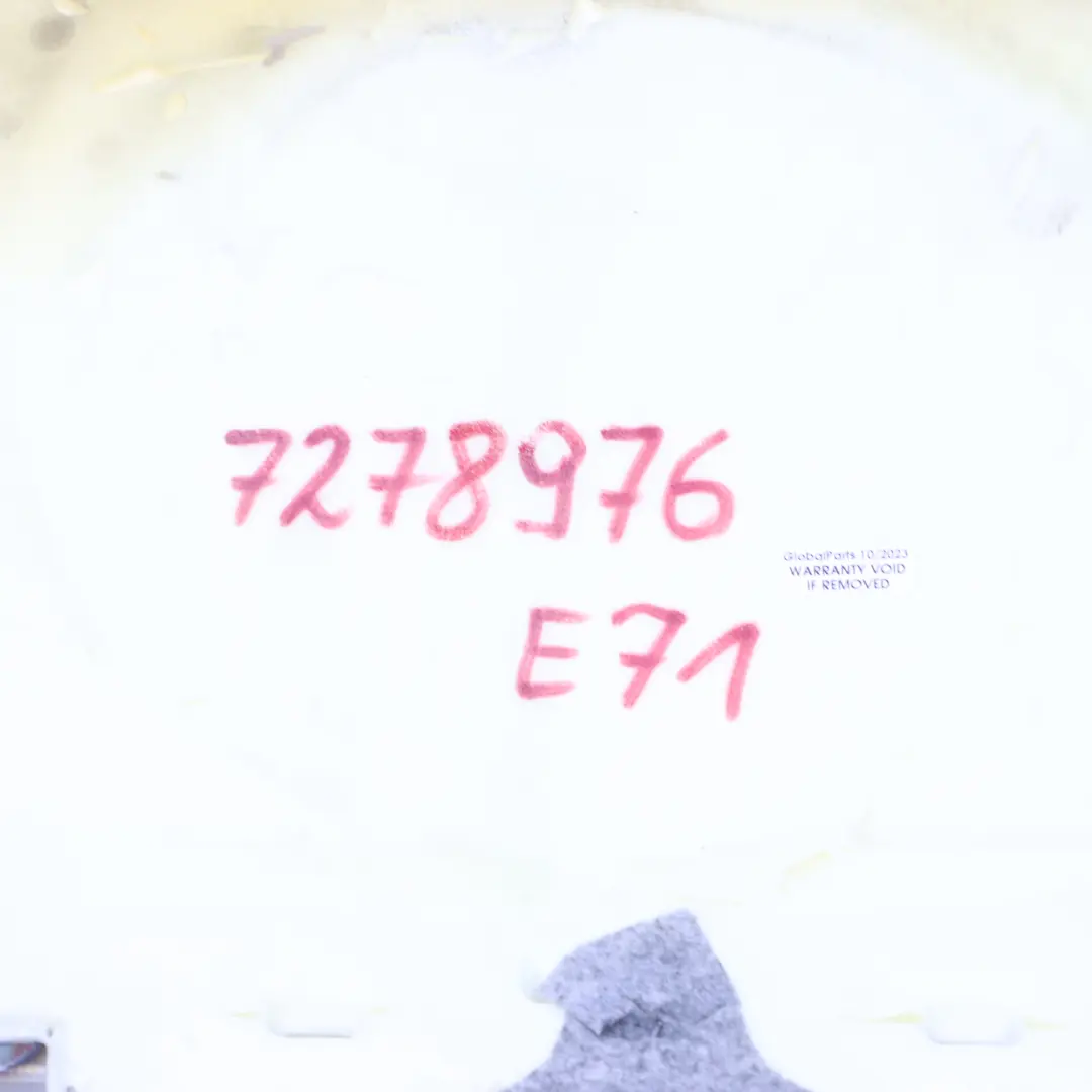 Banquette arrière Canapé cuir noir Nevada pour BMW X6 E71 à propos du numéro de pièce 7278976 BMW X6 E71 Banquette arrière Canapé cuir noir Nevada - SKU 7278976 - Numéro de pièce 7278976