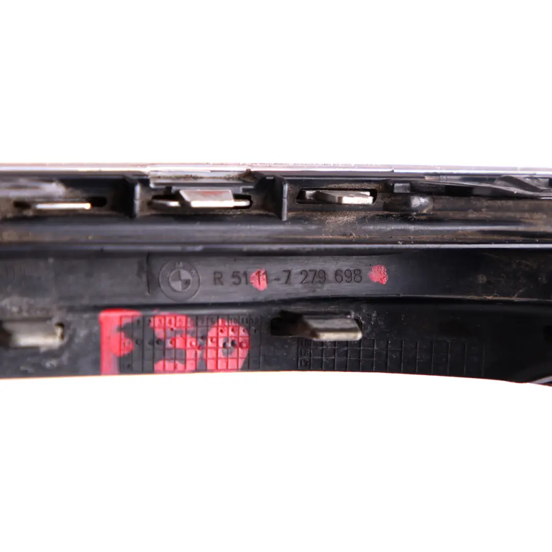 Front Bumper Trim Strip Luxury Line Right O/S Grid Grille Chrome to BMW F30 F31 with Part number 7279698 BMW F30 F31 Front Bumper Trim Strip Luxury Line Right O/S Grid Grille Chrome - SKU 7279698 - Part number 7279698