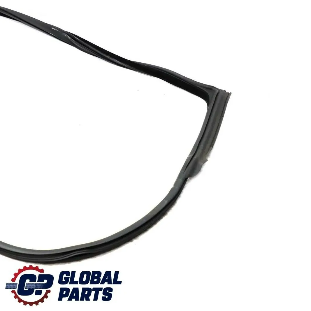 Puerta Delantera Izquierda Burlete Exterior para BMW F32 F82 M4 con número de pieza 7279741 BMW F32 F82 M4 Puerta Delantera Izquierda Burlete Exterior - SKU 7279741 - Número de pieza 7279741