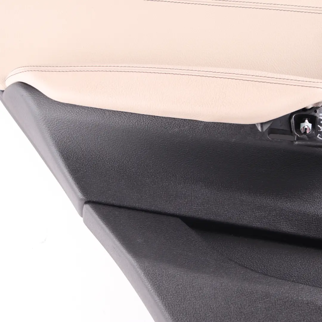 Boczek Tapicerka Panel Drzwi Lewy Tył Skóra Nevada Oyster do BMW X3 F25 o numerze 7279925 BMW X3 F25 Boczek Tapicerka Panel Drzwi Lewy Tył Skóra Nevada Oyster - SKU 7279925 - Numer Części 7279925