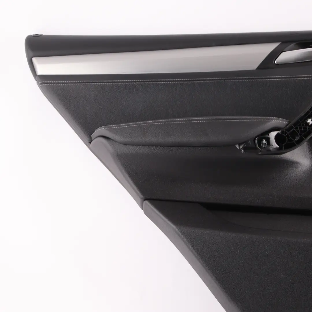 Scheda porta BMW F25 Rivestimento posteriore sinistro Copertura pele Nevada Nero per con numero di parte 7279929 Scheda porta BMW F25 Rivestimento posteriore sinistro Copertura pele Nevada Nero - SKU 7279929 - Numero di parte 7279929