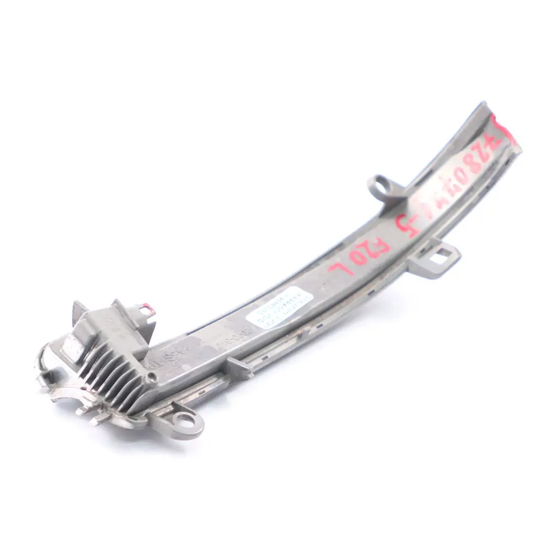 Indicador auxiliar espejo izquierdo para BMW F20 F21 F22 F30 con número de pieza 7280771 BMW F20 F21 F22 F30 Indicador auxiliar espejo izquierdo - SKU 7280771-5 - Número de pieza 7280771
