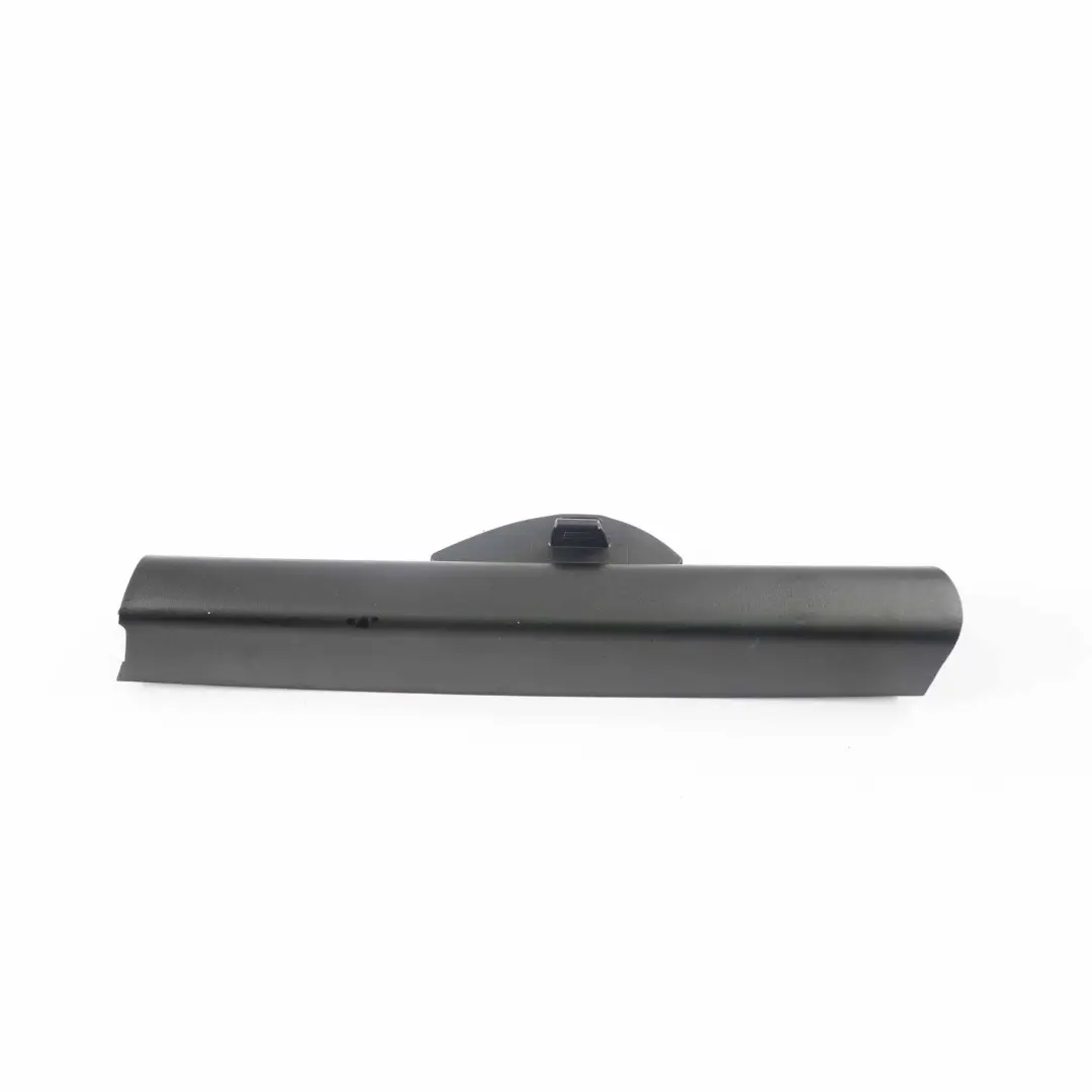 Store Enrouleur Pour Fenetre Gauche Triangulaire pour BMW F30 à propos du numéro de pièce 7281123 BMW F30 Store Enrouleur Pour Fenetre Gauche Triangulaire - SKU 7281123 - Numéro de pièce 7281123