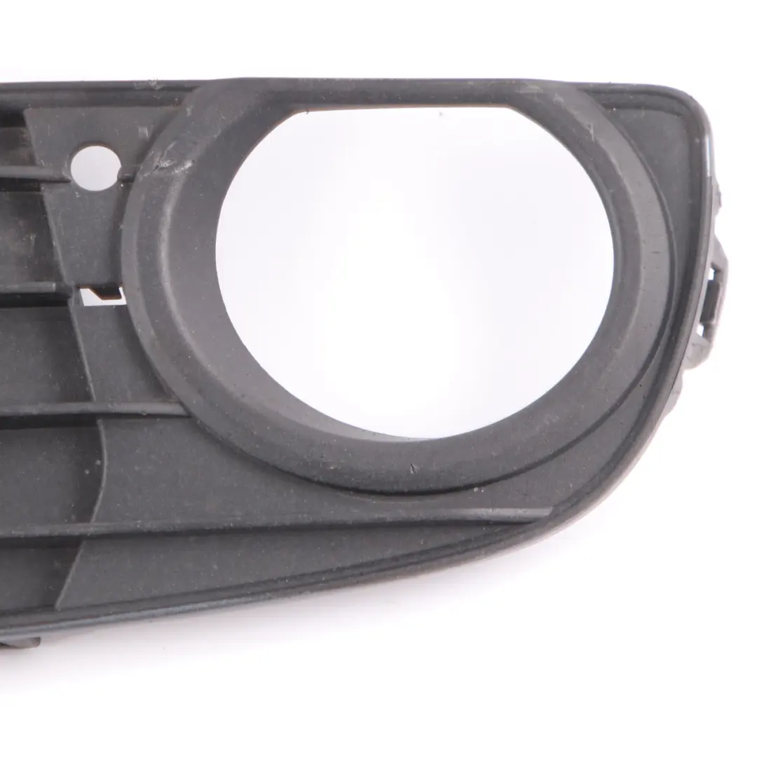 Frontstoßstange Teilweise Gittergrill Rechts Schwarz 7281918 für BMW F30 F31 mit Teilenummer 7281917 BMW F30 F31 Frontstoßstange Teilweise Gittergrill Rechts Schwarz 7281918 - SKU 7281917 - Teilenummer 7281917