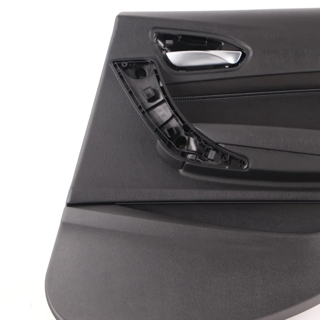 Embellecedor Tarjeta Puerta Trasera Derecha Forro Tela Gris Antracita para BMW F20 con número de pieza 7283974 BMW F20 Embellecedor Tarjeta Puerta Trasera Derecha Forro Tela Gris Antracita - SKU 7283974 - Número de pieza 7283974